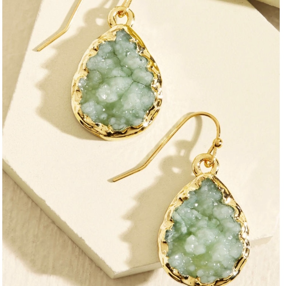 NWT ModCloth faux gemstone earrings